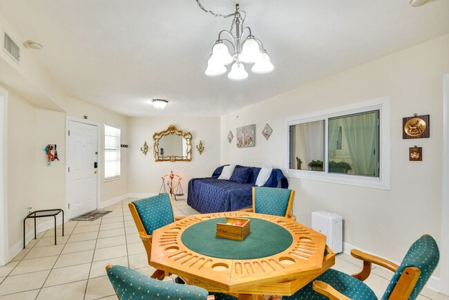 2055 S Atlantic Ave, Unit SI FL8-ID1545833P