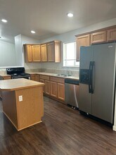 506 College St in Philomath, OR - Building Photo - Building Photo