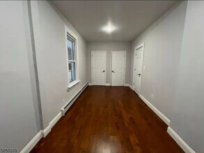 508 Fulton St, Unit 1 in Elizabeth, NJ - Building Photo - Building Photo