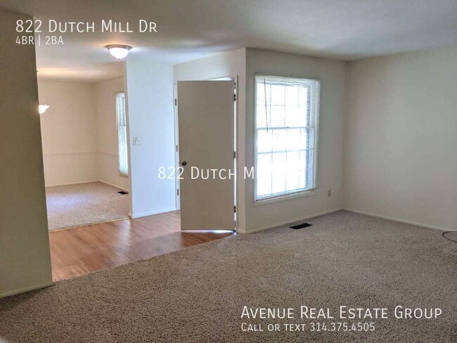 822 Dutch Mill Dr in Ballwin, MO - Building Photo - Building Photo