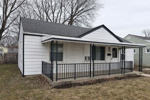 26543 Nagel St in Roseville, MI - Building Photo