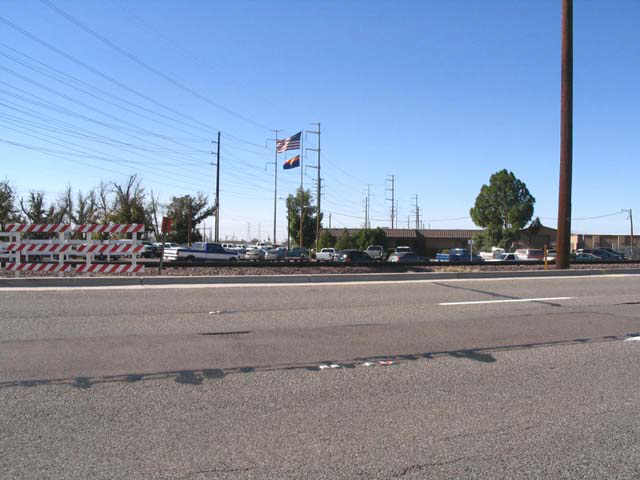 7040 NW Grand Ave in Glendale, AZ - Building Photo - Building Photo