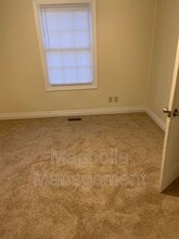 1811 Colonial Ave in Henderson, NC - Building Photo - Building Photo