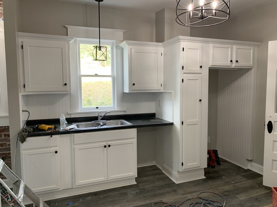 519 S 11th St in St. Joseph, MO - Building Photo