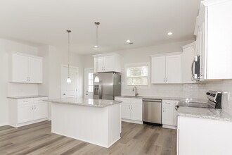 3028 Celia Ave in Charlotte, NC - Building Photo - Building Photo