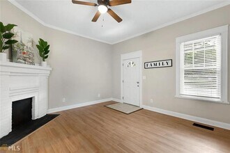 1450 Graham St SW in Atlanta, GA - Building Photo - Building Photo