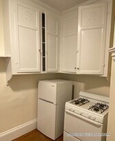 2 Ware St, Unit 111 in Cambridge, MA - Building Photo