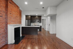 57 Trumbull St, Unit 1M in New Haven, CT - Building Photo