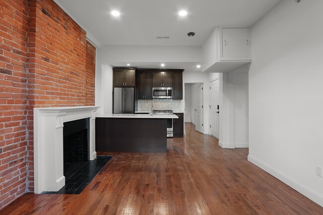 57 Trumbull St, Unit 1M