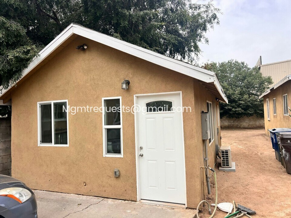 2994 9th St in Riverside, CA - Building Photo