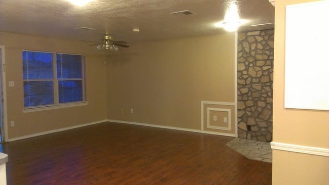 926 SW 37th St in Lawton, OK - Building Photo - Building Photo