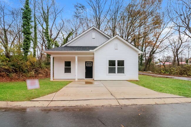 property at 320 N Vance St