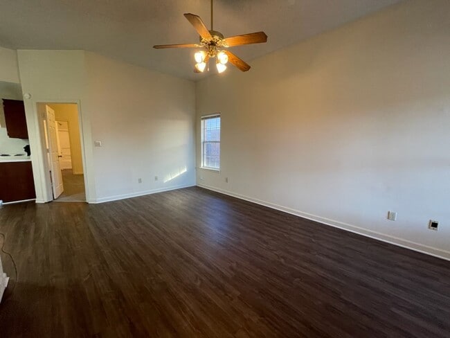 1614 Joy Blvd in Horn Lake, MS - Building Photo - Building Photo