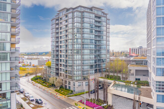 3333 Corvette Way in Richmond, BC - Building Photo - Building Photo