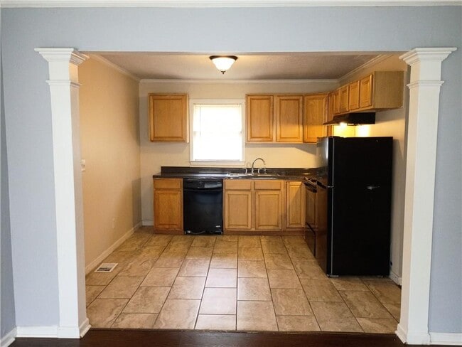 8 Carver Rd in Mcdonough, GA - Building Photo - Building Photo