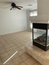 7575 Aurora Glow St in Las Vegas, NV - Building Photo - Building Photo