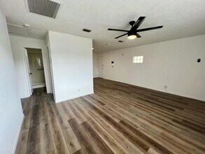 603 Clear Lake Ave in West Palm Beach, FL - Building Photo - Building Photo