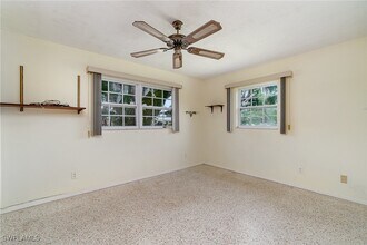 2324 Jasper Ave in Ft. Myers, FL - Building Photo - Building Photo