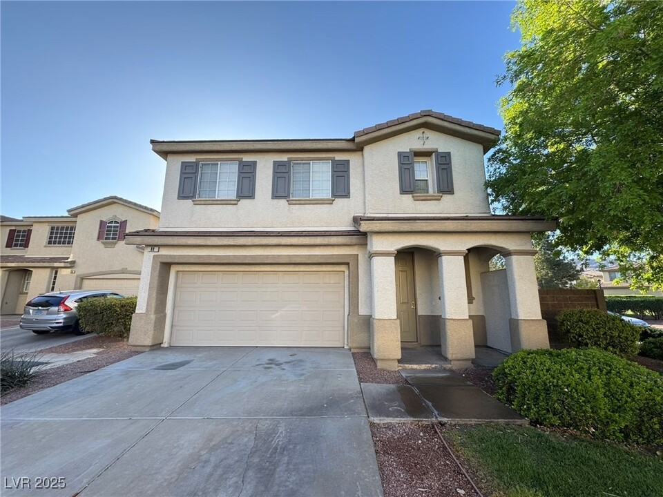 88 El Castillo Ct in Henderson, NV - Building Photo