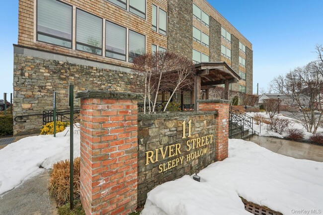 11 River St in Sleepy Hollow, NY - Building Photo - Building Photo