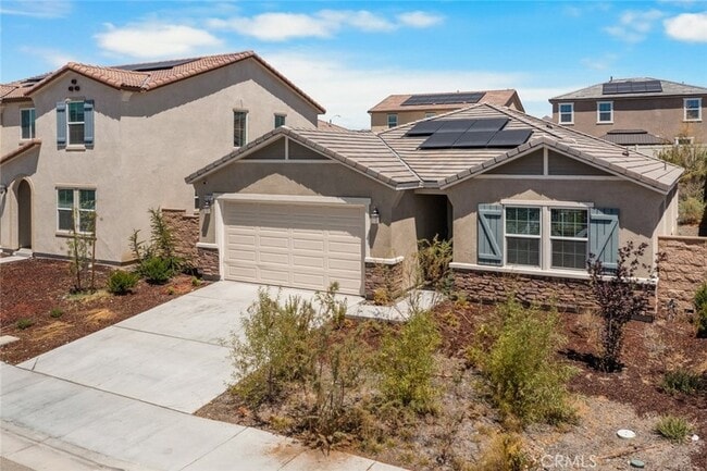 41510 Red Car Dr in Lake Elsinore, CA - Building Photo - Building Photo