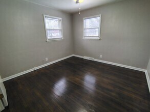 2819 18th St in Rockford, IL - Building Photo - Building Photo