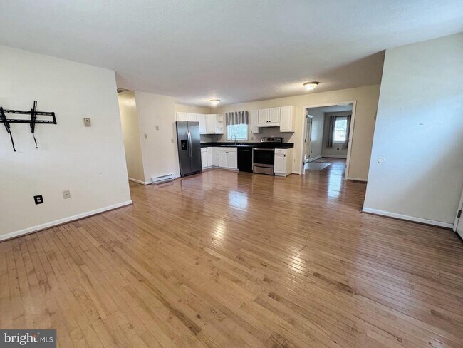 39870 Lady Baltimore Ave in Leonardtown, MD - Building Photo - Building Photo