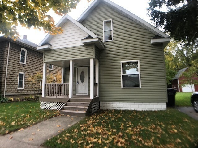 property at 529 N Main St