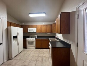 4424 Chaparral Loop in Sierra Vista, AZ - Building Photo - Building Photo