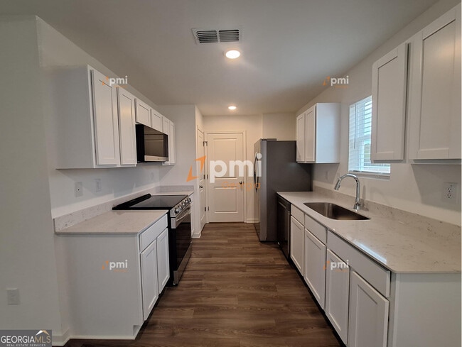 182 Kinsale Dr in Macon, GA - Building Photo - Building Photo