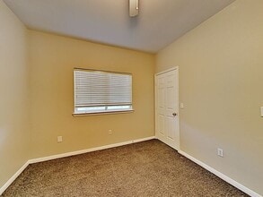 2010 Beckworth Trail in Corpus Christi, TX - Building Photo - Building Photo