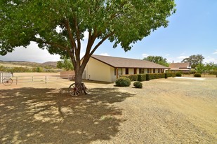 13000 E Central Ave in Mayer, AZ - Building Photo - Building Photo