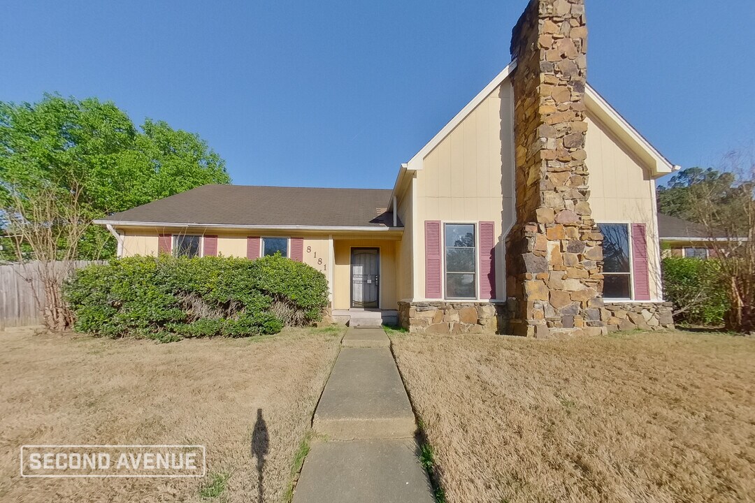 8181 Timber Hill Trail in Memphis, TN - Building Photo