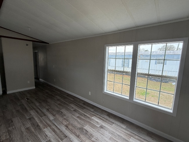 80 Redwood Ln in Atmore, AL - Building Photo - Building Photo