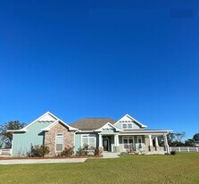 77 Co Rd 709 in Enterprise, AL - Building Photo