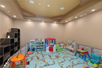 4630 Esparto St in Los Angeles, CA - Building Photo - Building Photo