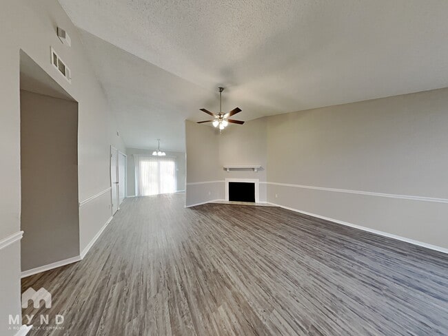 5685 Burnette Cove in Memphis, TN - Building Photo - Building Photo