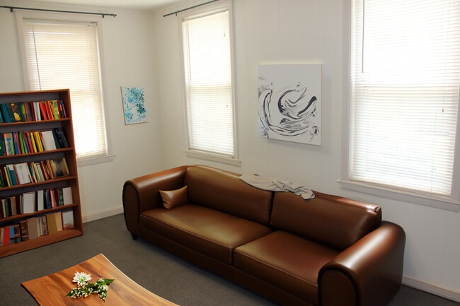 700 Lindley St in Bridgeport, CT - Building Photo - Building Photo