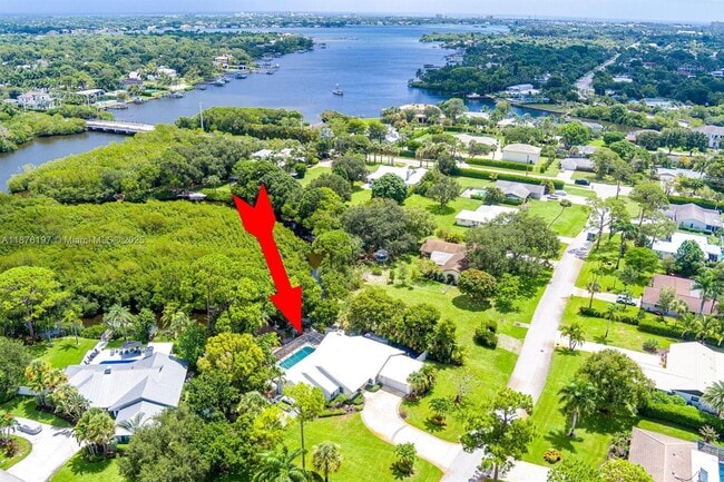 17982 Tidewater Cir in Jupiter, FL - Building Photo - Building Photo