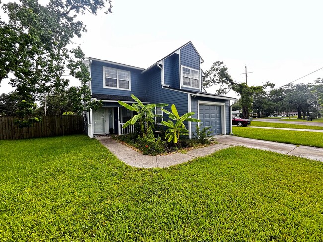 430 Trout River Dr in Jacksonville, FL - Building Photo - Building Photo