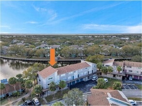 6311 Newtown Cir, Unit 11B1 in Tampa, FL - Building Photo - Building Photo
