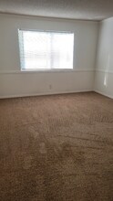 1533 El Tigre Ct-Unit -Apt L in San Luis Obispo, CA - Building Photo - Building Photo