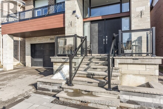 3251 Charles Fay Pass in Oakville, ON - Building Photo - Building Photo