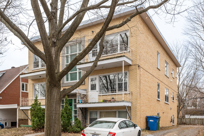 836 Painchaud Av in Québec, QC - Building Photo - Primary Photo