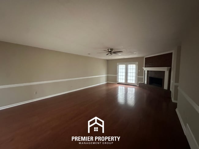 8842 Aspen View Cove in Memphis, TN - Building Photo - Building Photo