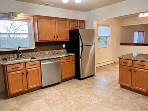 9537 Nora Ln in Indianapolis, IN - Building Photo - Building Photo