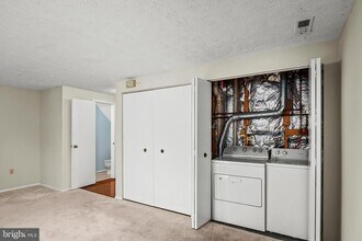 6413 Pound Apple Ct in Columbia, MD - Building Photo - Building Photo