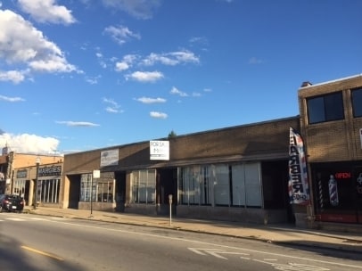 property at 5633 W 63rd St