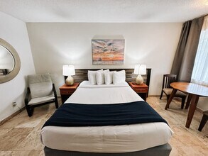 3215 NE 7th St, Unit SI FL2-ID1503991P in Pompano Beach, FL - Building Photo - Building Photo