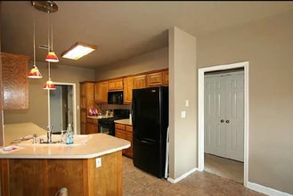505 E Helena St in Broken Arrow, OK - Building Photo - Building Photo